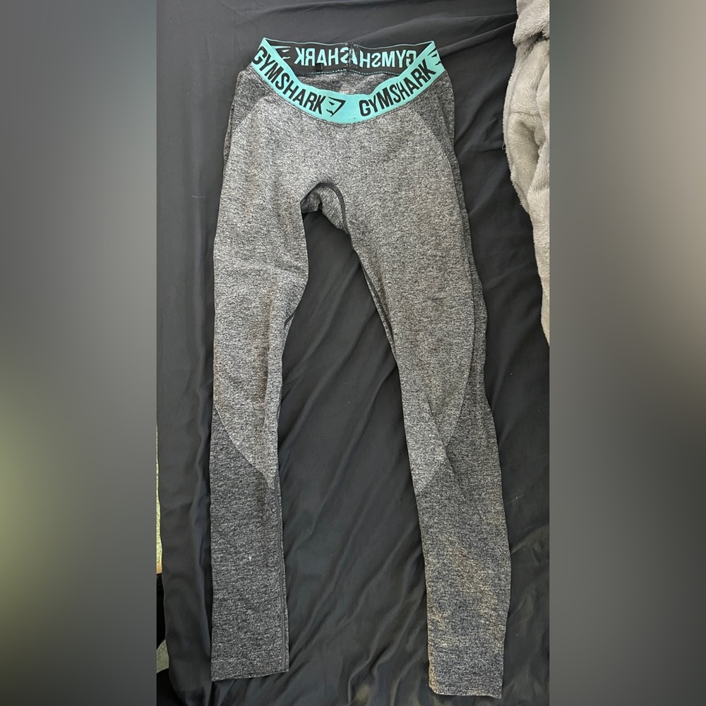 Gymshark Gray Leggings with Turquoise band